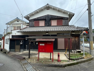 西脇市黒田庄町黒田　中古住宅